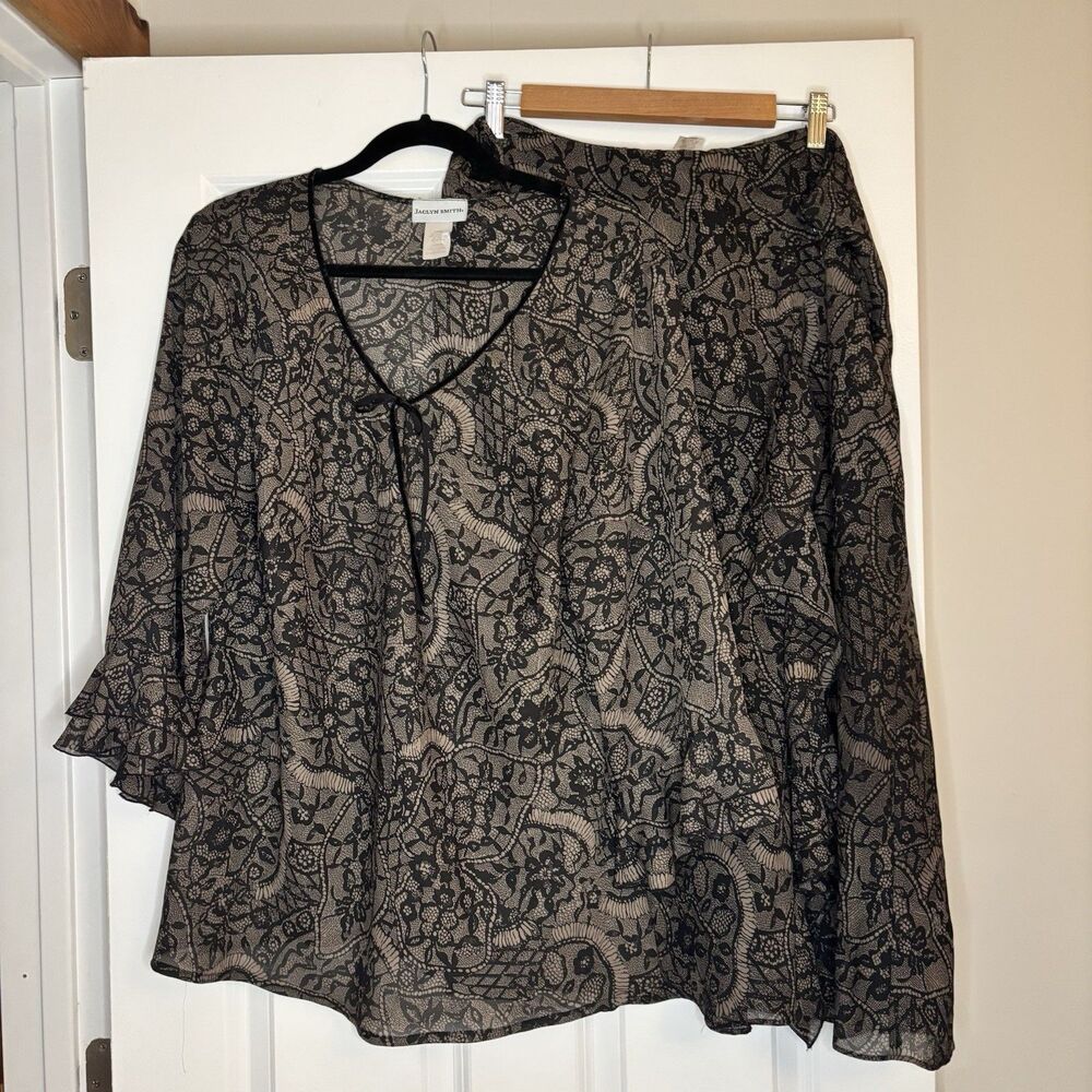 Two Piece Set Y2K Plus Size Lace, Print Blouse And Skirt Jaclyn Smith